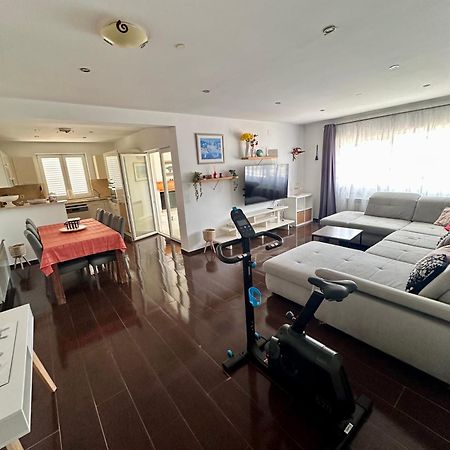 Villa Castello Residence Zrnovo Eksteriør bilde
